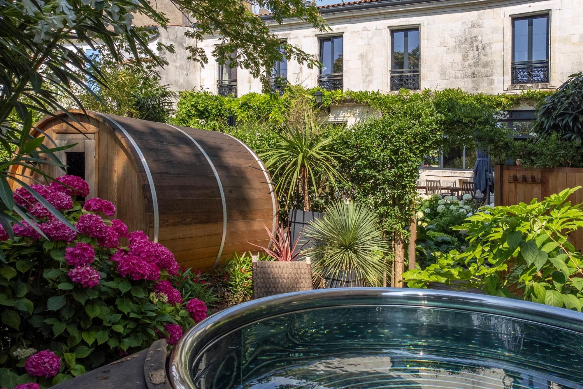 Escale Rochelaise B&B, Spa Bain Nordique Et Sauna Tonneau La Rochelle  Ngoại thất bức ảnh